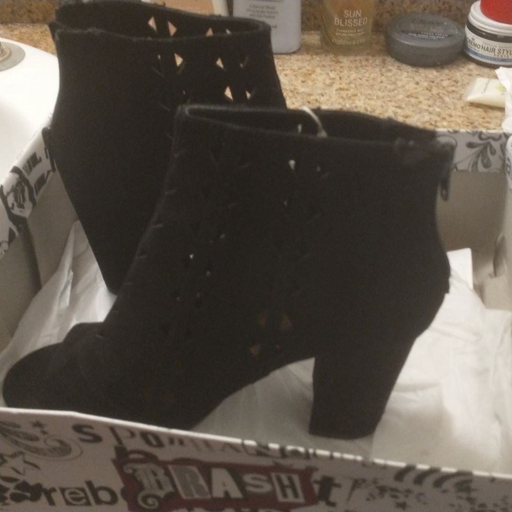 Women's heels
